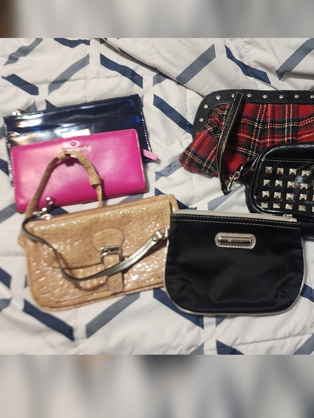 Wallets And Wristlets